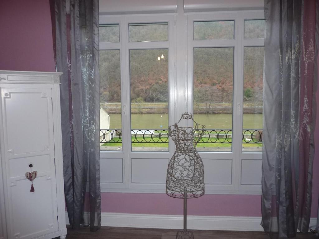 Le Clos Belle Rose Villa Haybes Rum bild