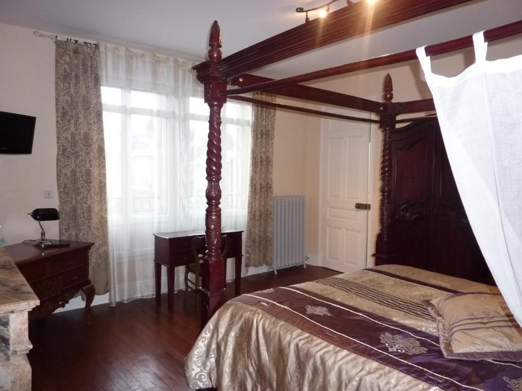 Le Clos Belle Rose Villa Haybes Rum bild